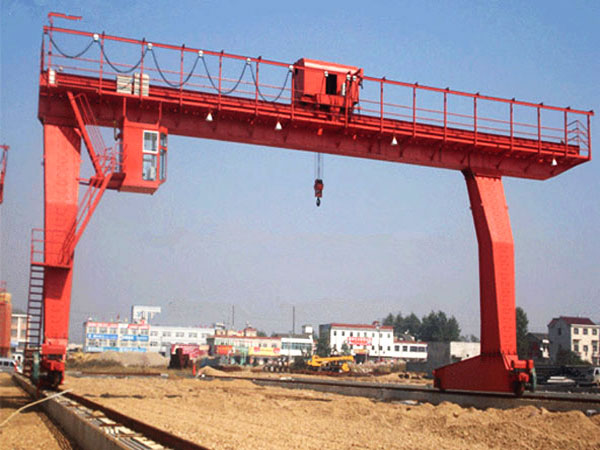門(mén)式起重機(jī)